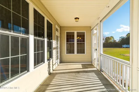 1048 Augusta Lane Greenville NC 27858