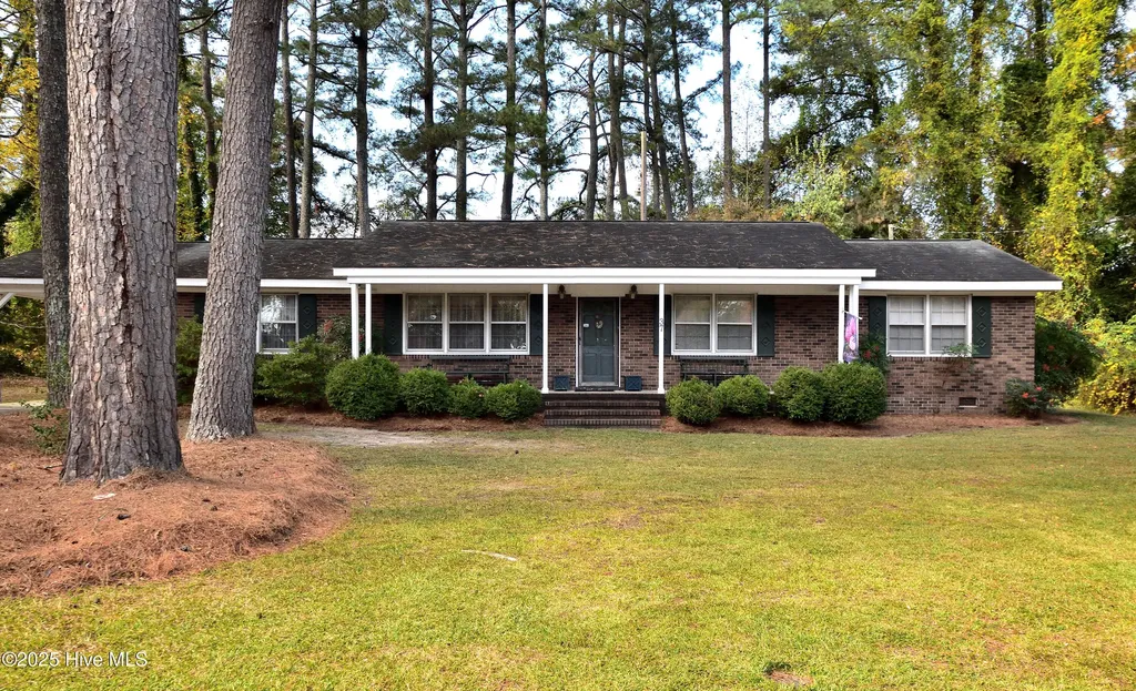 37 Wimberly Avenue Rocky Mount NC 27804