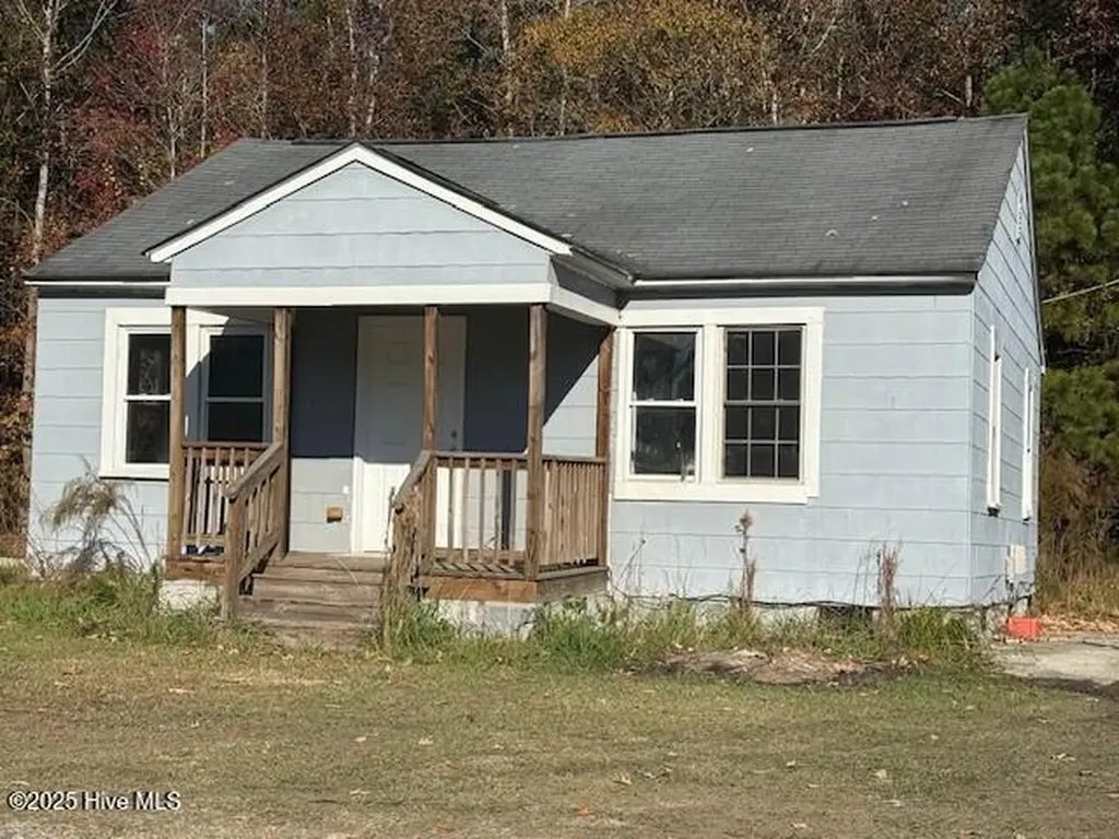 118 Buds Lane Windsor NC 27983