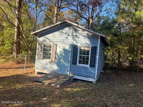 503 Alderson Road Washington NC 27889