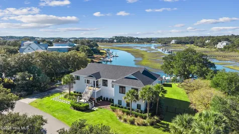 808 Inlet View Drive Wilmington NC 28409
