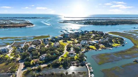808 Inlet View Drive Wilmington NC 28409