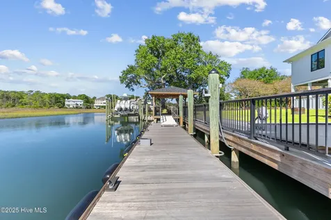 808 Inlet View Drive Wilmington NC 28409