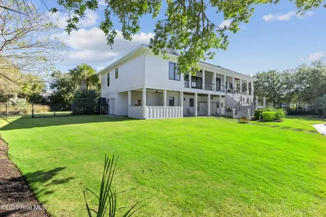 808 Inlet View Drive Wilmington NC 28409