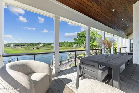 808 Inlet View Drive Wilmington NC 28409