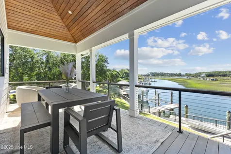 808 Inlet View Drive Wilmington NC 28409