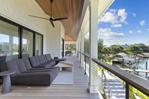 808 Inlet View Drive Wilmington NC 28409