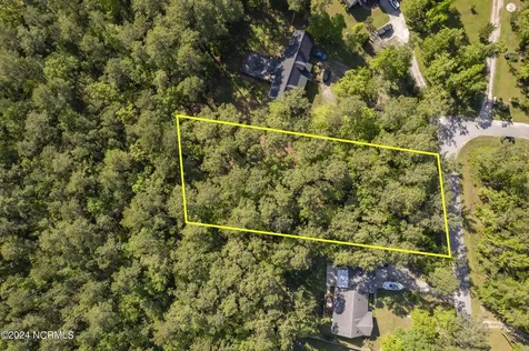 109 Spinnaker Point Road N Oriental NC 28571