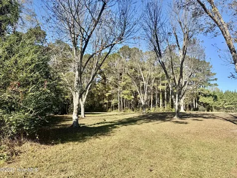 0 Near 4294 James B Wh Whiteville NC 28472