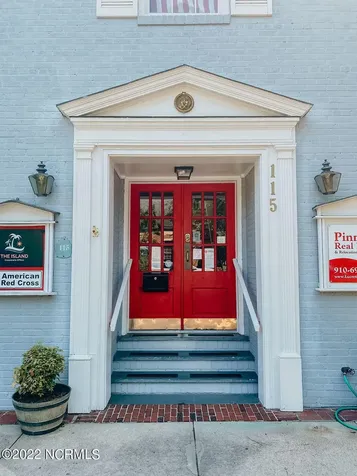 115 E Pennsylvania Avenue Southern Pines NC 28387