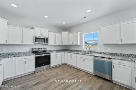 105 Sloth Lane Jacksonville NC 28546