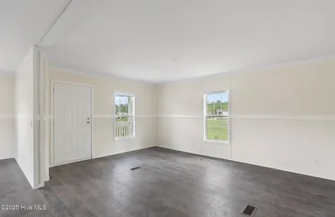 6801 Lewis Drive SE Winnabow NC 28479