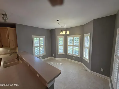 219 Drake Landing New Bern NC 28560