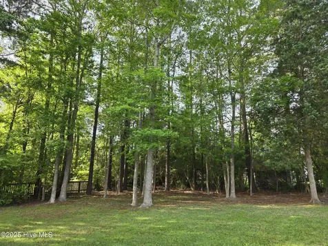 219 Drake Landing New Bern NC 28560