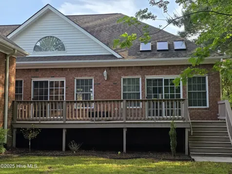 219 Drake Landing New Bern NC 28560