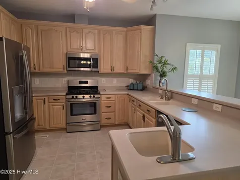 219 Drake Landing New Bern NC 28560