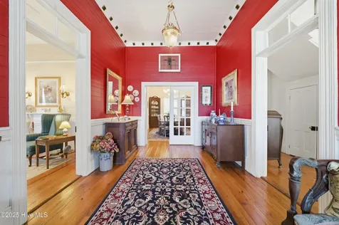 103 S Moseley Street Edenton NC 27932