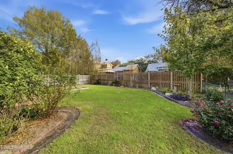 103 S Moseley Street Edenton NC 27932