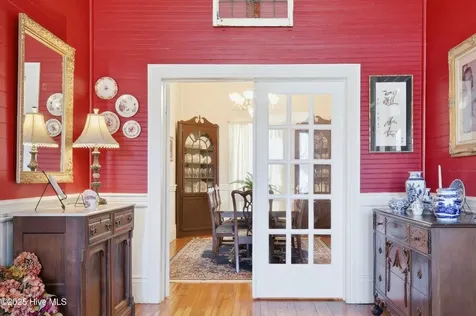 103 S Moseley Street Edenton NC 27932