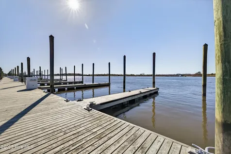 1536 Riverview Terrace Wilmington NC 28401