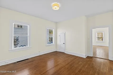 511 Middle Street New Bern NC 28560