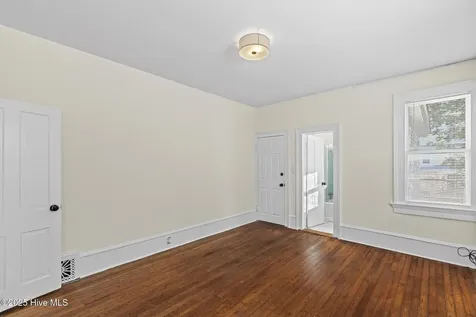511 Middle Street New Bern NC 28560