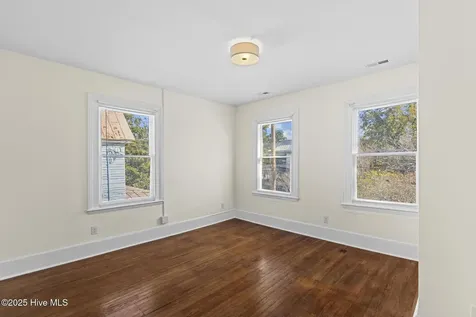 511 Middle Street New Bern NC 28560