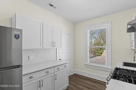 511 Middle Street New Bern NC 28560
