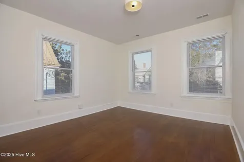 511 Middle Street New Bern NC 28560