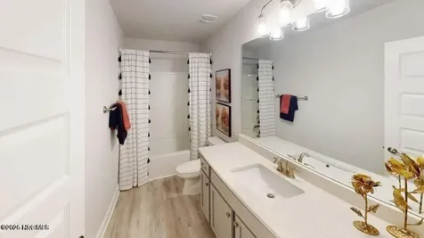 1920 Caracara Drive New Bern NC 28560