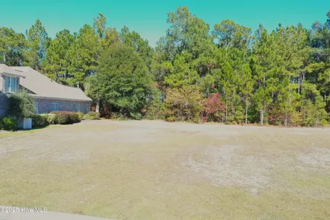 624 Creekway Circle SE Bolivia NC 28422