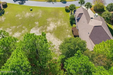 624 Creekway Circle SE Bolivia NC 28422