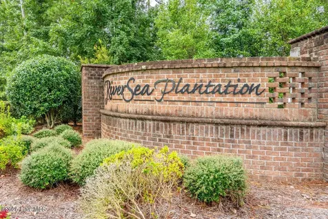 624 Creekway Circle SE Bolivia NC 28422