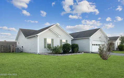 236 Red Carnation Drive Holly Ridge NC 28445