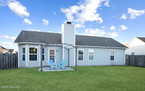 236 Red Carnation Drive Holly Ridge NC 28445