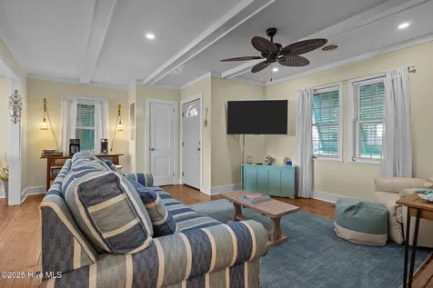 3413 Taylor Street Morehead City NC 28557