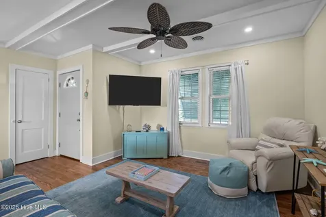3413 Taylor Street Morehead City NC 28557