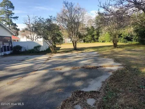 33 Gapway Road Fair Bluff NC 28439