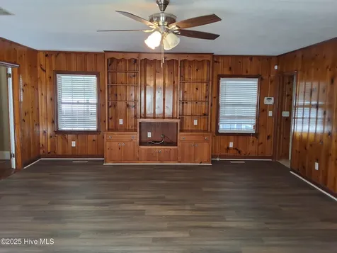 33 Gapway Road Fair Bluff NC 28439