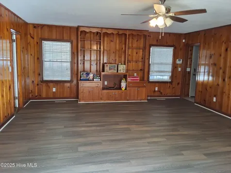 33 Gapway Road Fair Bluff NC 28439