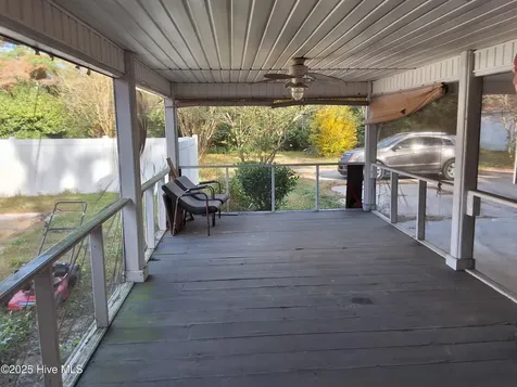33 Gapway Road Fair Bluff NC 28439