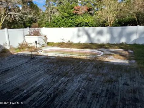 33 Gapway Road Fair Bluff NC 28439