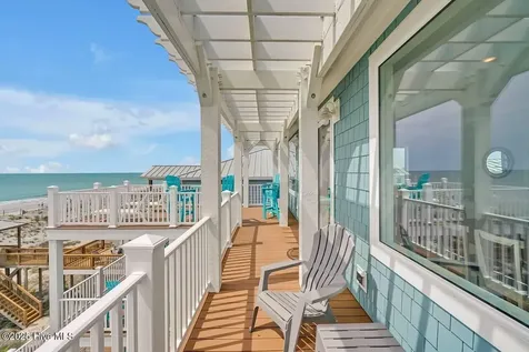 4005 E Beach Drive Oak Island NC 28465