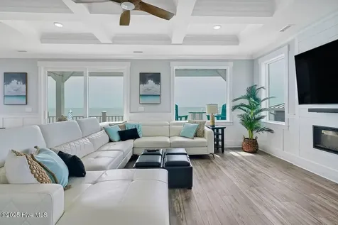 4005 E Beach Drive Oak Island NC 28465