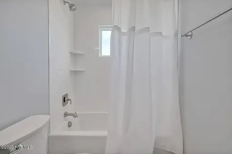 4005 E Beach Drive Oak Island NC 28465