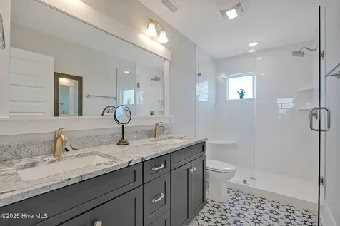 4005 E Beach Drive Oak Island NC 28465
