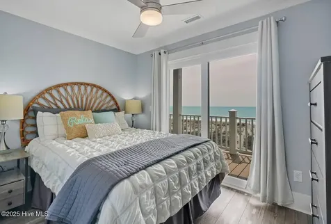 4005 E Beach Drive Oak Island NC 28465