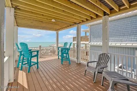 4005 E Beach Drive Oak Island NC 28465