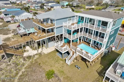 4005 E Beach Drive Oak Island NC 28465