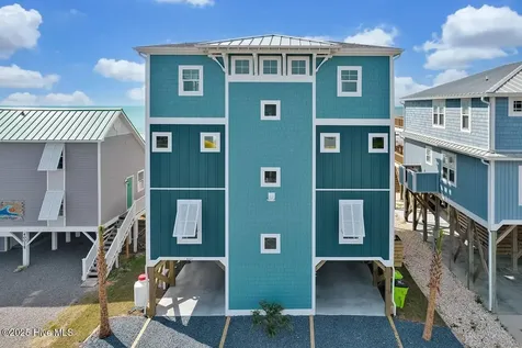 4005 E Beach Drive Oak Island NC 28465